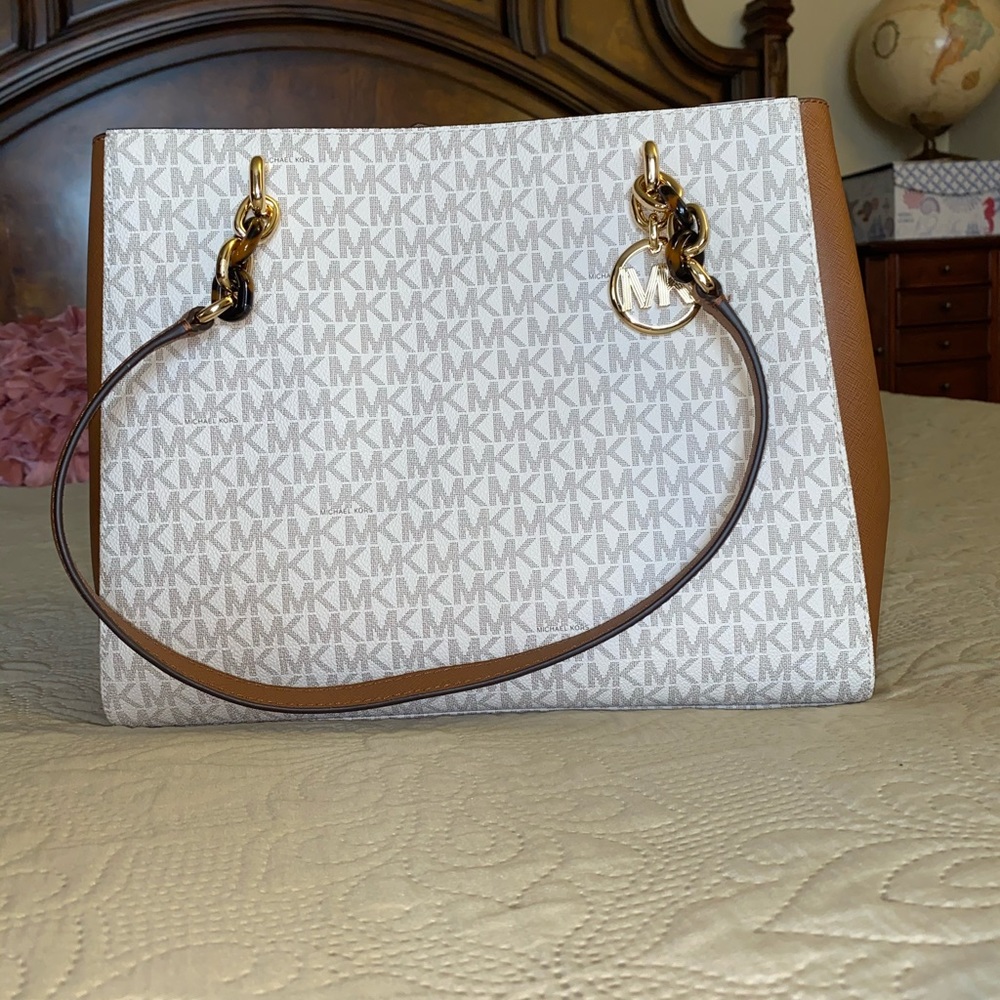 Michael Kors NEW purse